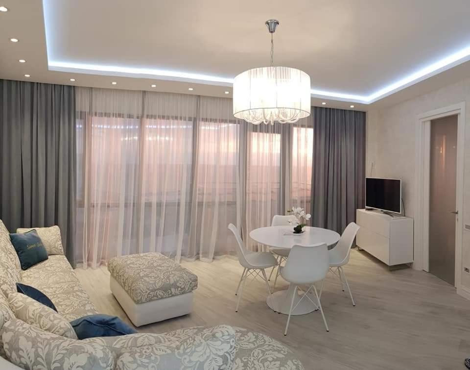 באטומי Elite Apartment In Orbi Sea Tower מראה חיצוני תמונה