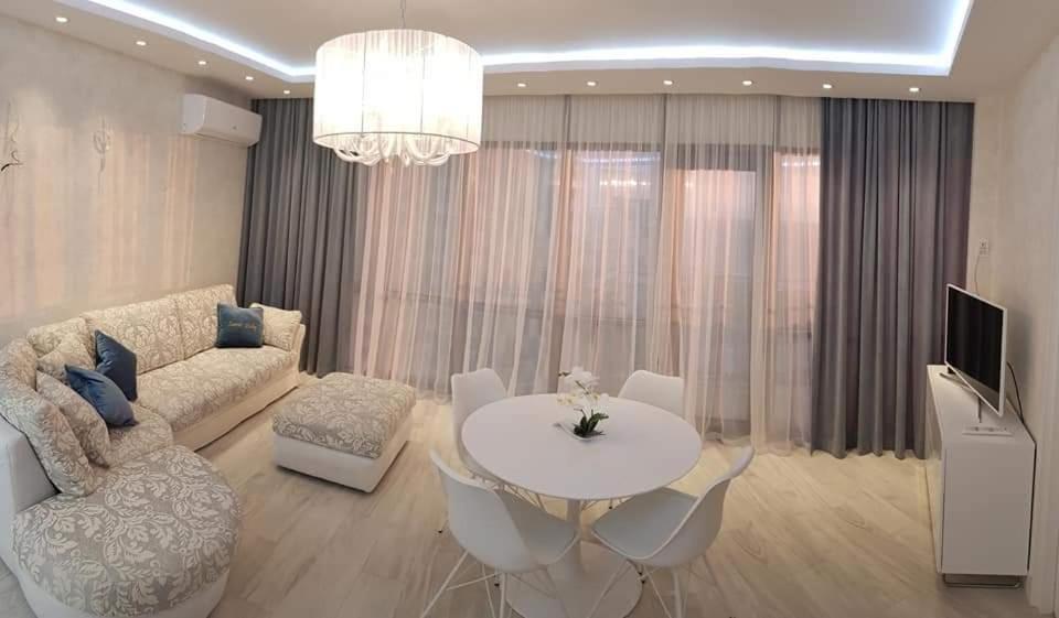 באטומי Elite Apartment In Orbi Sea Tower מראה חיצוני תמונה