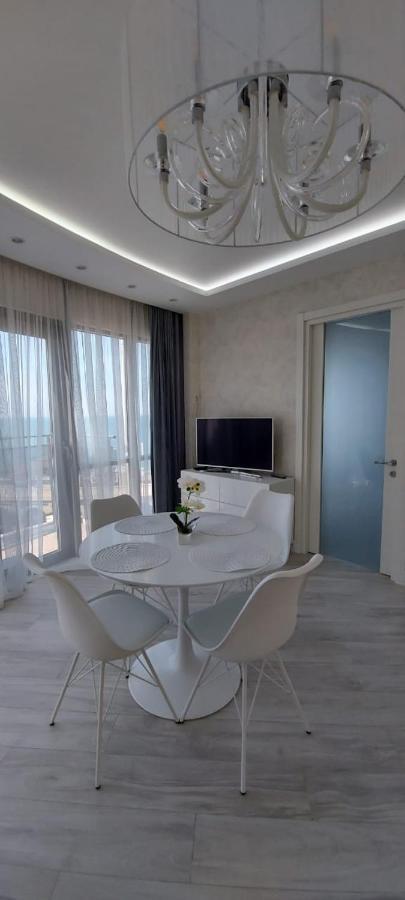 באטומי Elite Apartment In Orbi Sea Tower מראה חיצוני תמונה